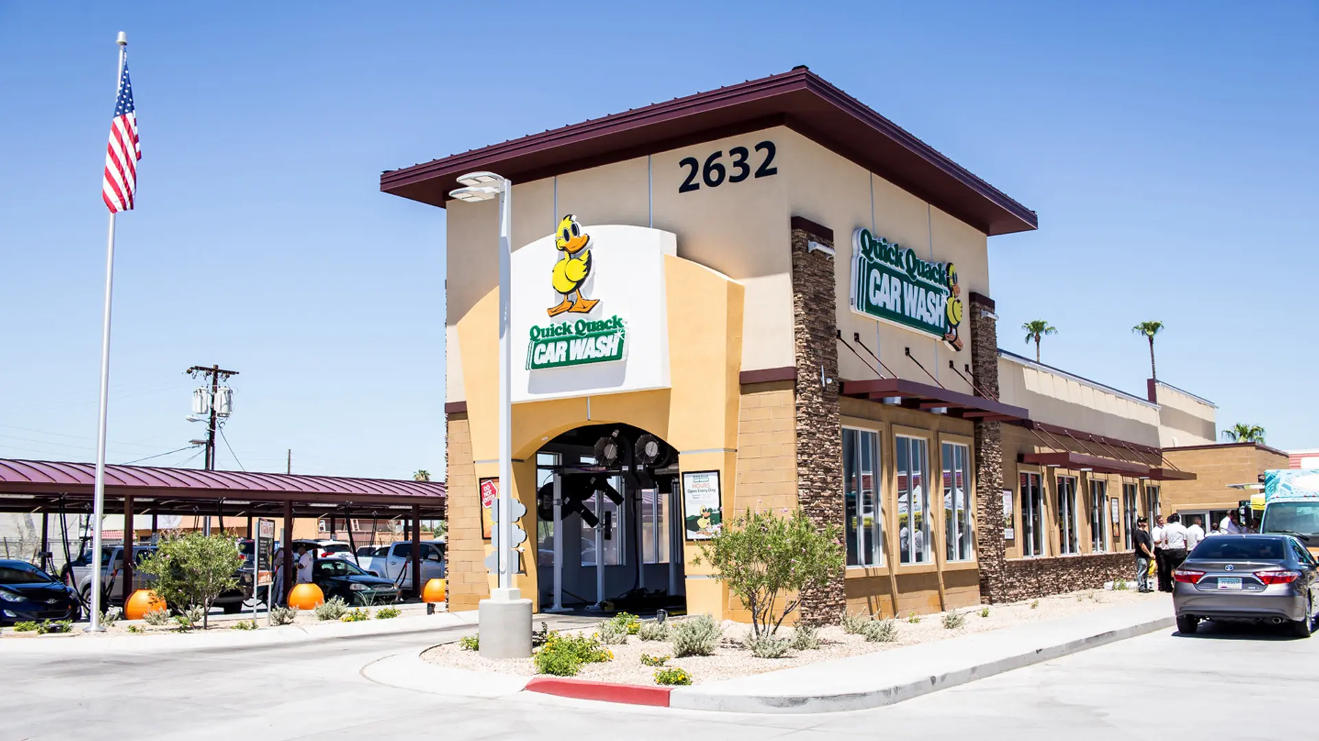 Quick Quack location 2632 W. Indian School Road, Phoenix, AZ 85017
