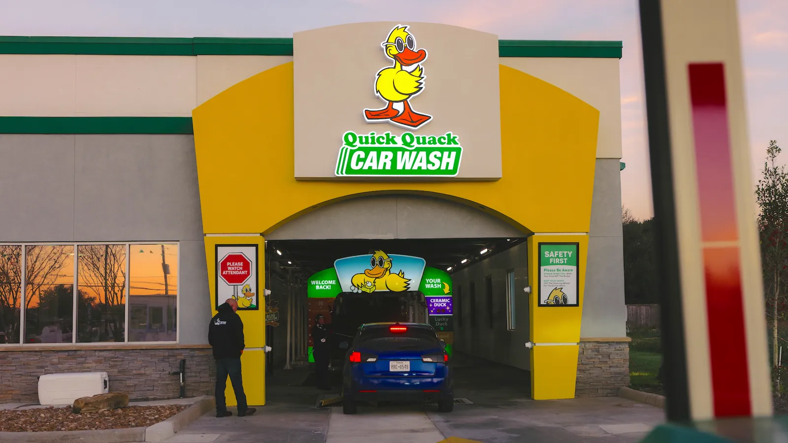Quick Quack location 2920 Louetta Rd, Spring, TX 77388