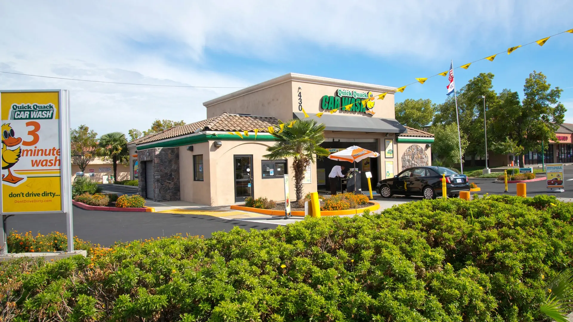 Quick Quack location 4301 Madison Ave, Sacramento, CA 95842