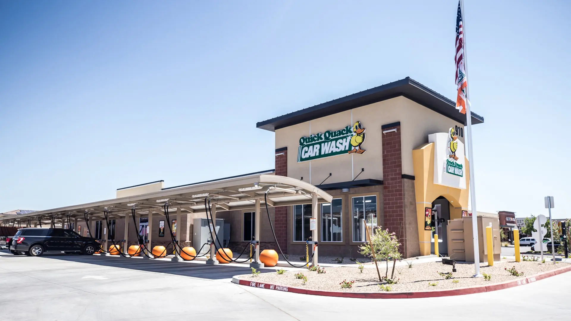 Phoenix, AZ 85022 Car Wash Near Me (910 E Bell RD) | Quick Quack